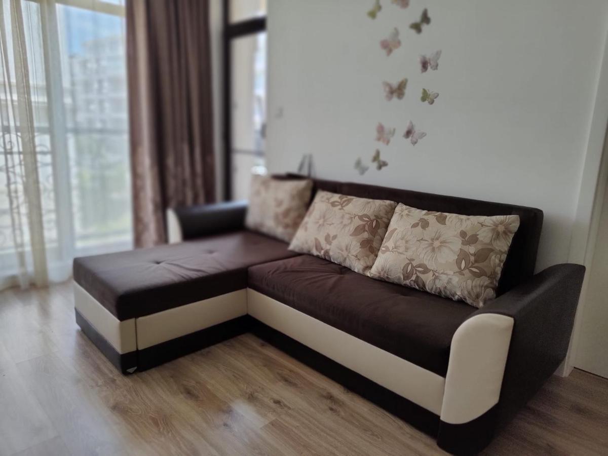 Studio Aivasovskij Park - Meters Away From Beach Pomorie Ngoại thất bức ảnh