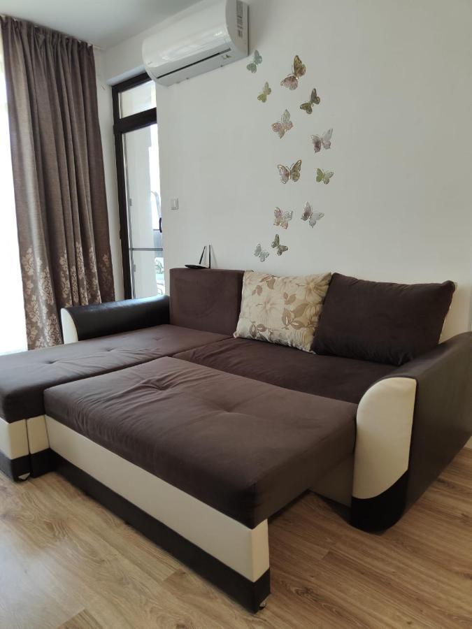 Studio Aivasovskij Park - Meters Away From Beach Pomorie Ngoại thất bức ảnh